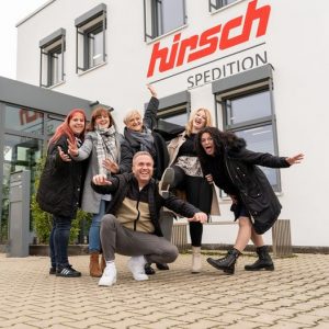 Read more about the article Spaß im Überfluss bei Spedition Hirsch! 🤣